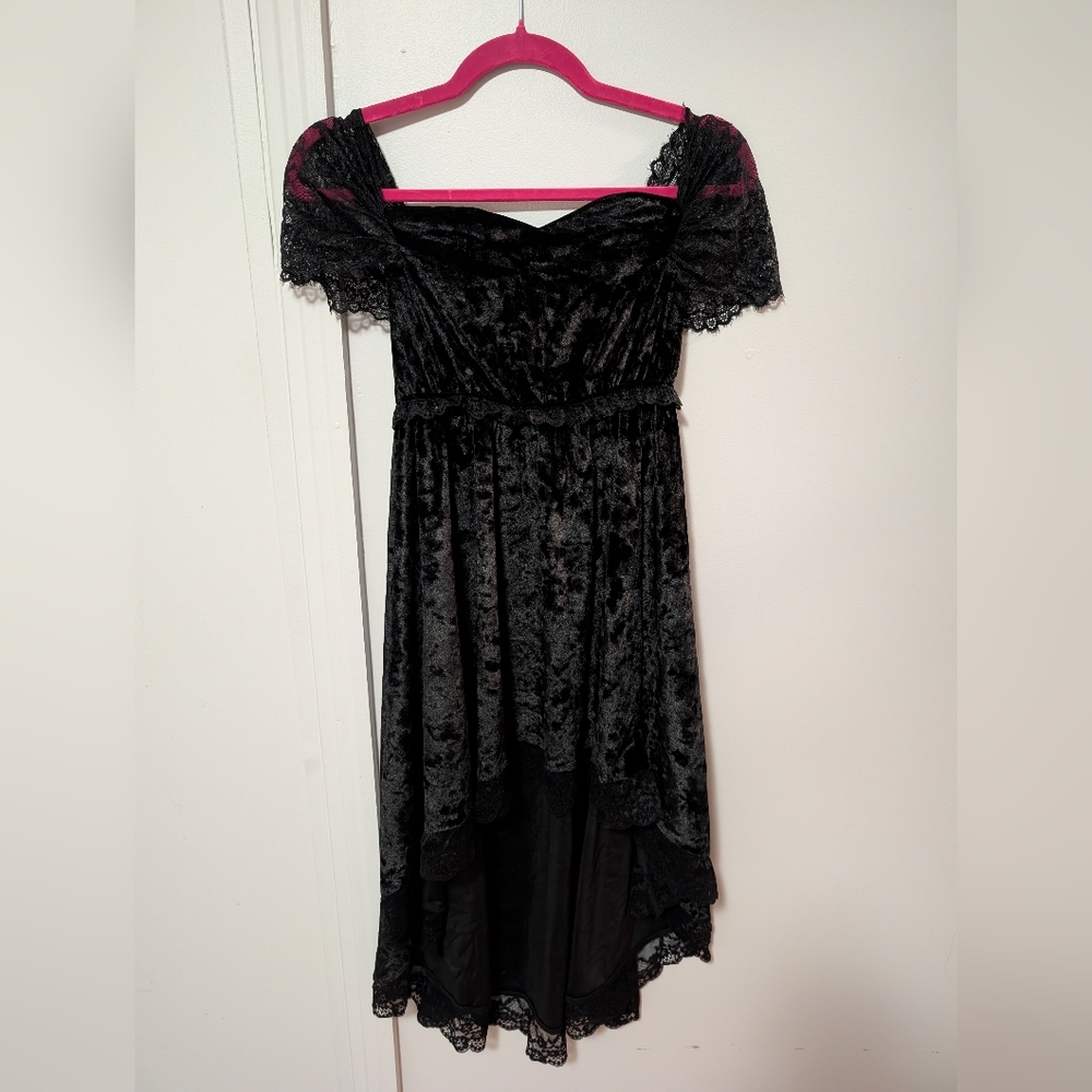 Elegant Black Lace Off-Shoulder Dress
